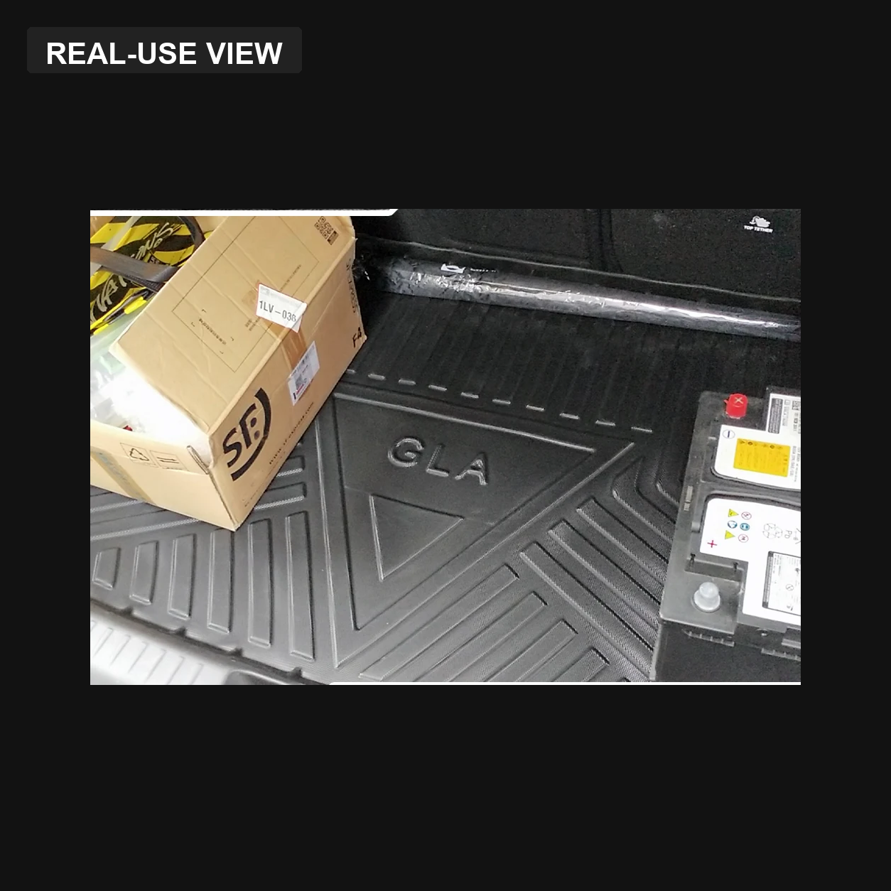 Mercedes-Benz GLA X156 boot tray real-use view with boxes and cargo