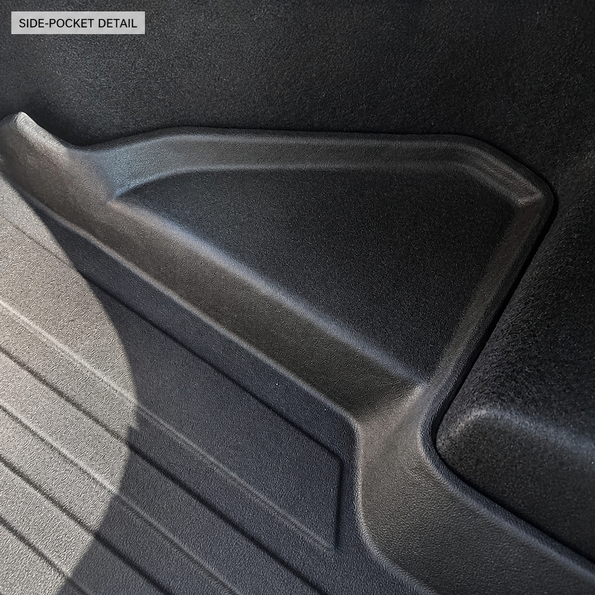 Mercedes-Benz A-Class V177 Sedan boot tray side-pocket detail