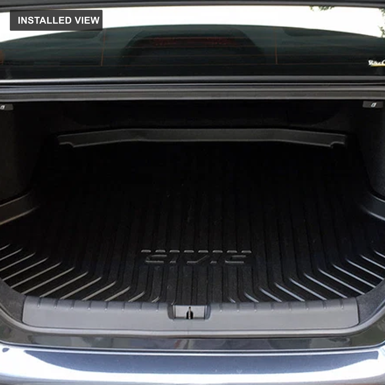Boot tray installed in a Honda Civic 10th Gen FC Sedan