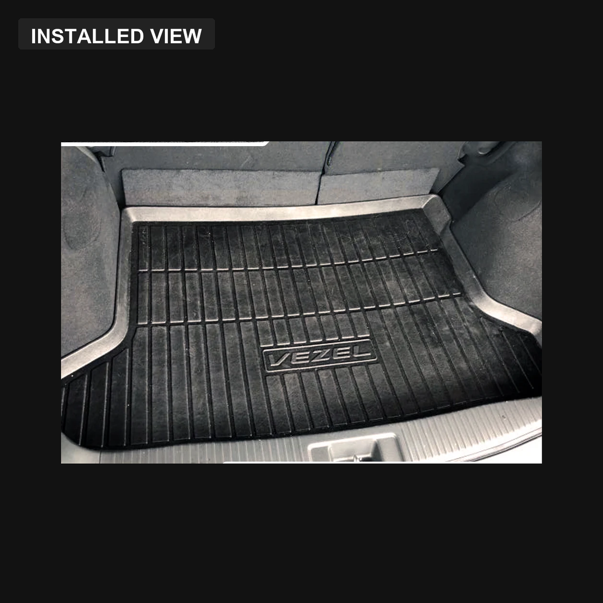 Boot tray installed in a Honda Vezel 1st Gen RU