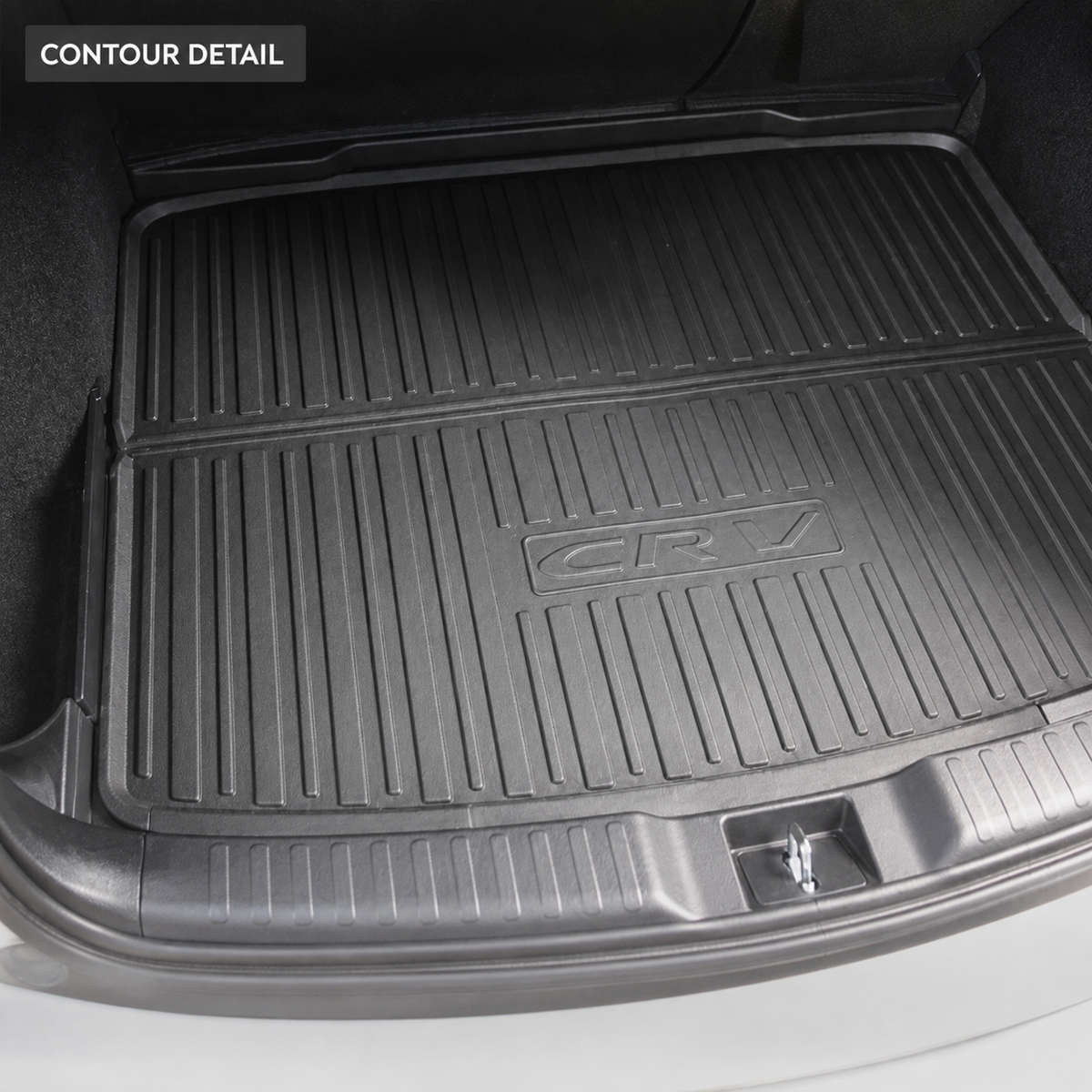 Honda CR-V 5th Gen 5-Seater boot tray contour detail